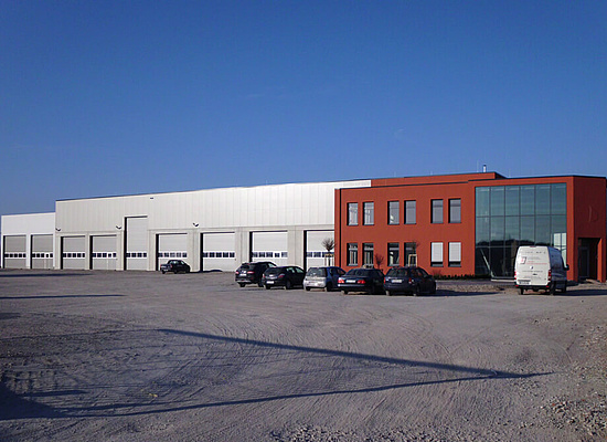Neubau eines Fahrzeugbaubetriebes mit Büro- und Sozialräumen - HMC Möllering